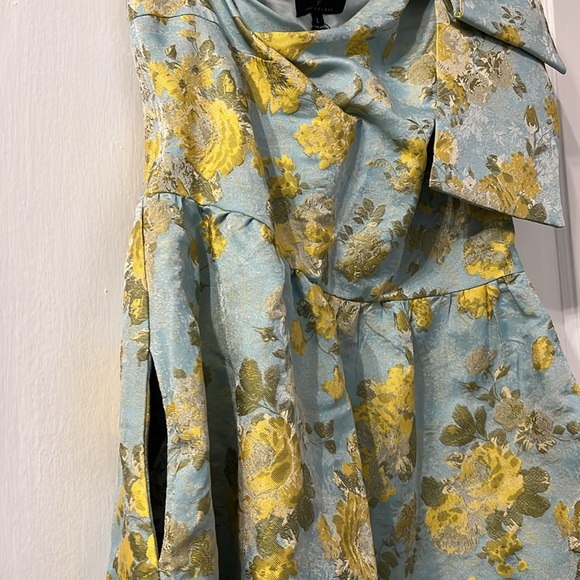 Abbey Glass Caroline Dress - Picture 9 of 9